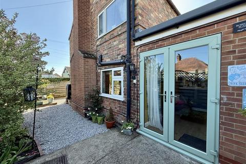 3 bedroom detached house for sale, Mill Lane, Gilberdyke,