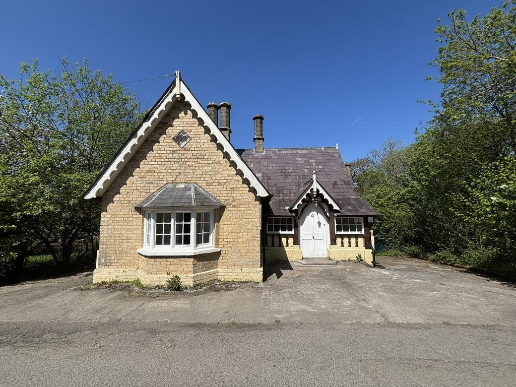 2 bedroom property with land for sale, Golden Grove, Carmarthen