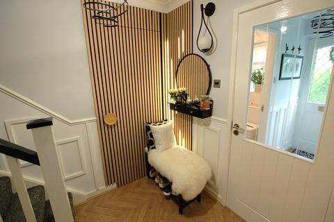 3 bedroom detached house for sale, Mills Farm Close, Greater Manchester OL8