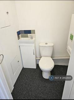 2 bedroom terraced house to rent, Magdalen Court, Broadstairs, CT10