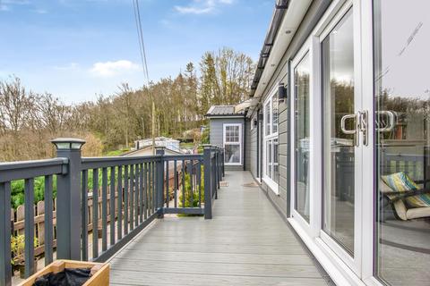 2 bedroom park home for sale, Knowle Sands, Bridgnorth, WV16