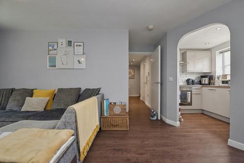 2 bedroom apartment to rent, Dove Lane, Chelmsford, CM2