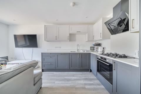 3 bedroom maisonette for sale, Golden Lion Mews, London Colney, St. Albans