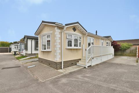 2 bedroom park home for sale, Lyndhurst Road, Christchurch