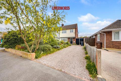 3 bedroom semi-detached house for sale, Tredegar Road, Dartford
