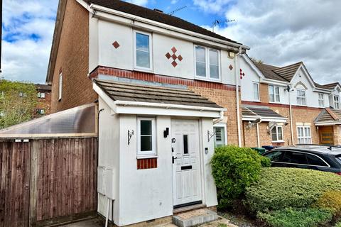 Fakenham Close, London NW7