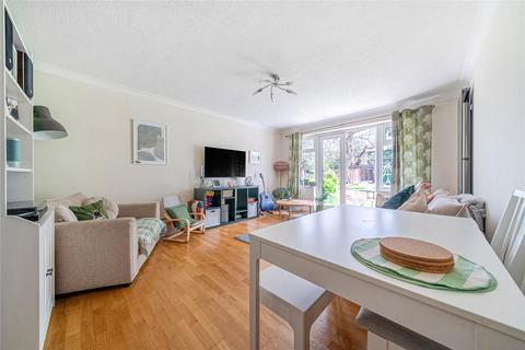 2 bedroom flat for sale, Oaklands Road, Bromley