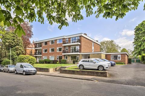 2 bedroom flat for sale, Oaklands Road, Bromley