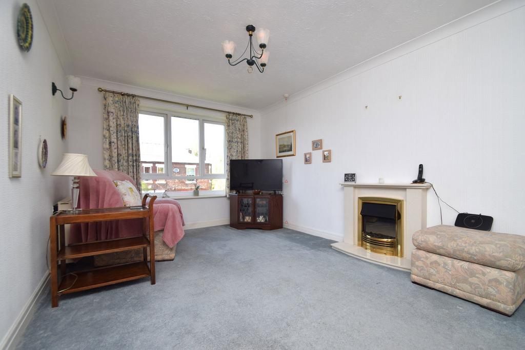 Living room, fireplace