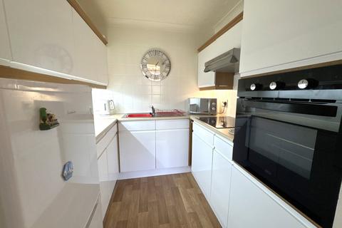 1 bedroom retirement property for sale, The Crescent, Cheadle, SK8 1PS