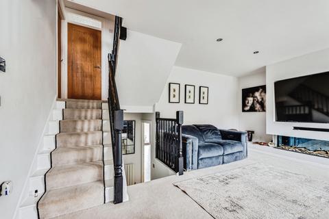 4 bedroom detached house for sale, Southernwood Drive, Swindon