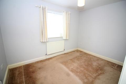 1 bedroom ground floor flat to rent, Faincroft House, Cobham DA12