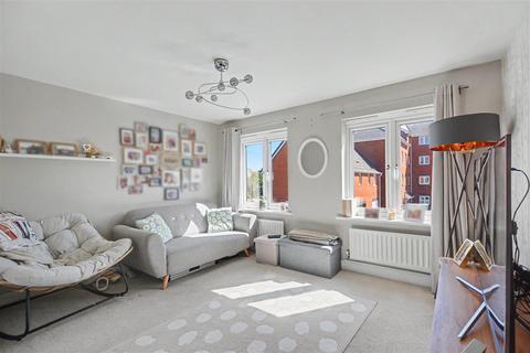 3 bedroom end of terrace house for sale, Cowslip Meadow, Draycott