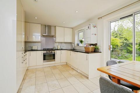 3 bedroom end of terrace house for sale, Campion Place, Bicester