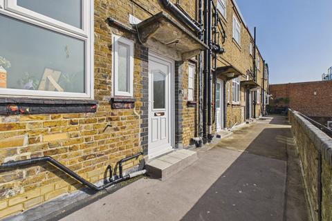1 bedroom flat for sale, Broadwater Street West, Worthing, BN14 9BT