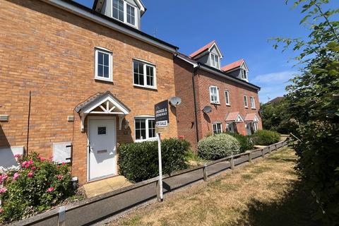 4 bedroom semi-detached house for sale, Skye Close, Peterborough PE2