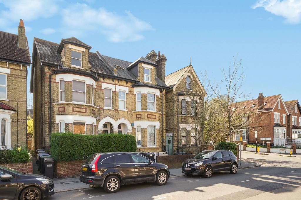 Flat 3, 29 Epsom Road - 105 B1k AGw SCGn IVir NPv