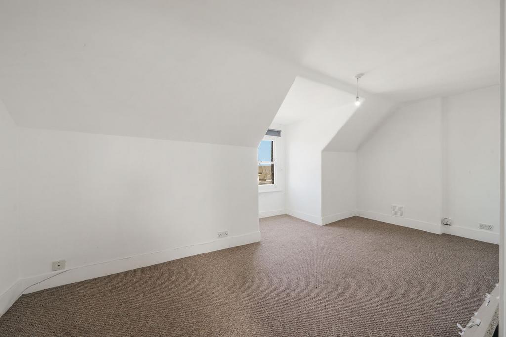 Flat 3, 29 Epsom Road - GTmj8 RJe9s LGULCp KT7 R