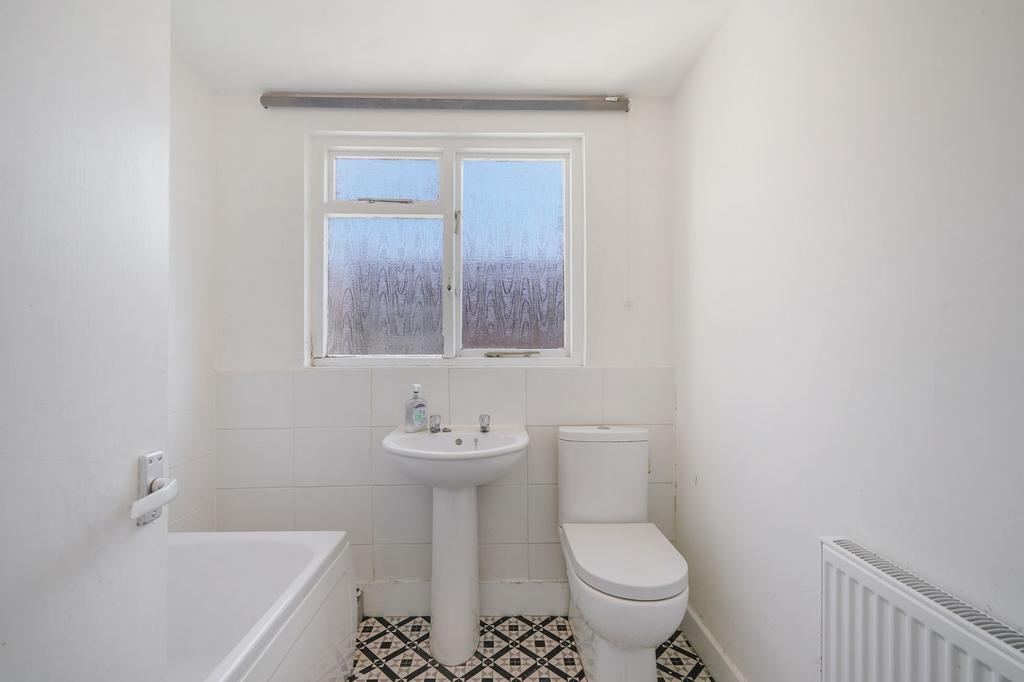 Flat 3, 29 Epsom Road - frhr Neu U8auf1yogp2l0