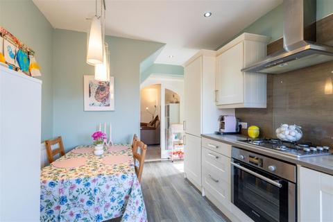 3 bedroom end of terrace house for sale, Station Road, Methven, Perth