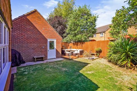 6 bedroom semi-detached house for sale, Cormorant Way, Leighton Buzzard