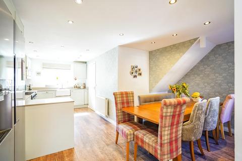 6 bedroom semi-detached house for sale, Cormorant Way, Leighton Buzzard