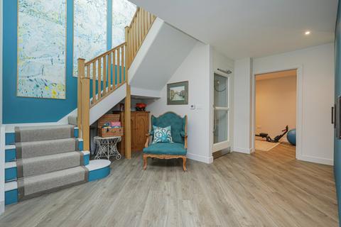 4 bedroom detached house for sale, Church Road, Broadstairs, Kent, CT10