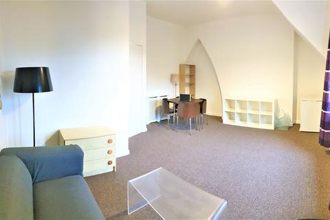 undefined, Flat-10 , 138 Hathersage Road