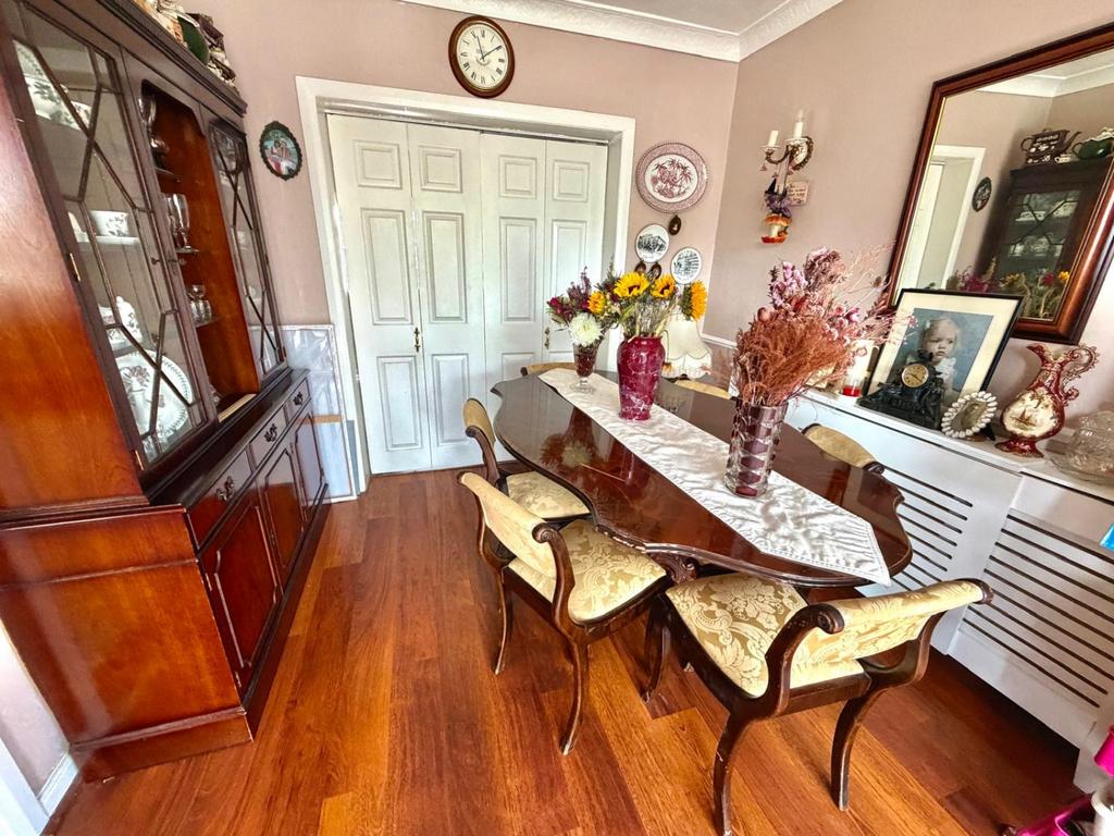Riverside Place Stanwell, Middlesex, TW19 - View 3