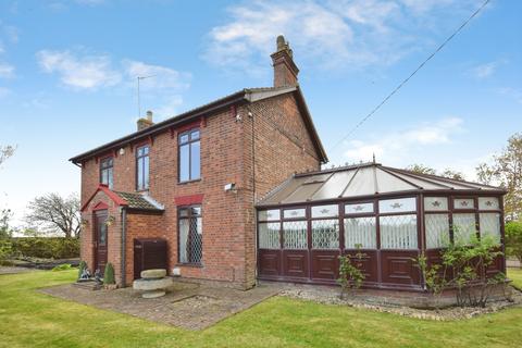 3 bedroom detached house for sale, Bratoft Lane, Burgh Le Marsh PE24