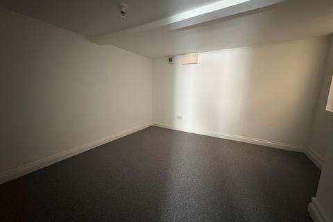 2 bedroom ground floor flat for sale, Angel Hill, Tiverton