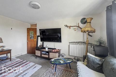 1 bedroom in a house share to rent, Southcote Road, READING