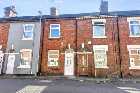 Terraced house - Stoke-on-Trent ST6