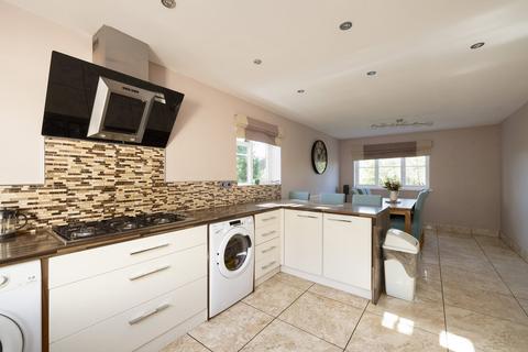 4 bedroom detached house for sale, Hawthorn Way, Plymouth PL3