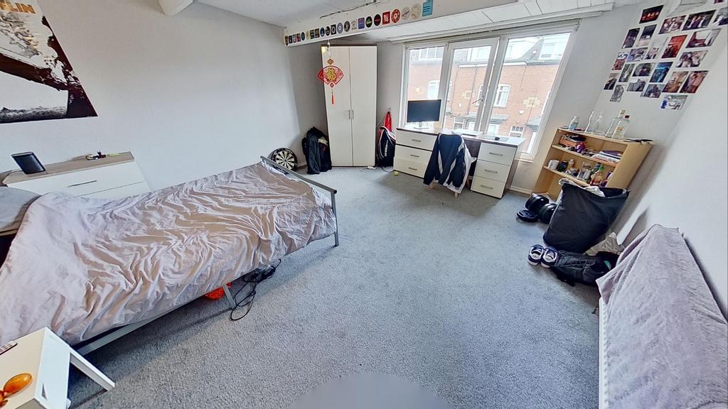 Manor Drive, Hyde Park, Leeds, West Yorkshire – pohled 3