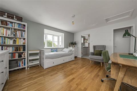 Studio for sale, Kilberry Close, Isleworth