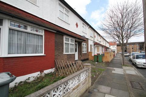 4 bedroom terraced house to rent, Leighton Avenue, London