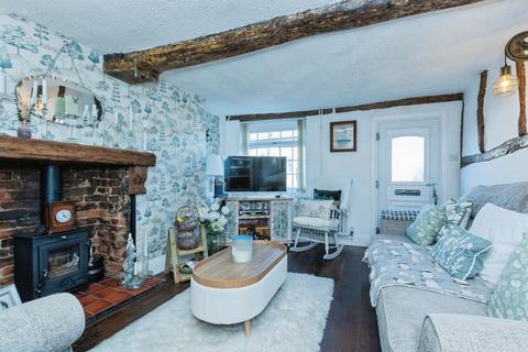 2 bedroom cottage for sale, Main Street, Thurnby, Leicester