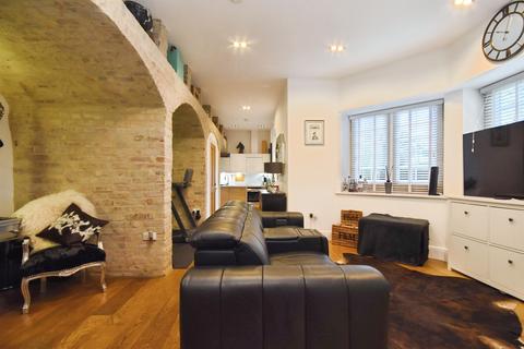 1 bedroom apartment for sale, The Galleries, Warley, BRENTWOOD