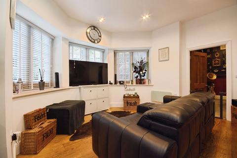 1 bedroom apartment for sale, The Galleries, Warley, BRENTWOOD