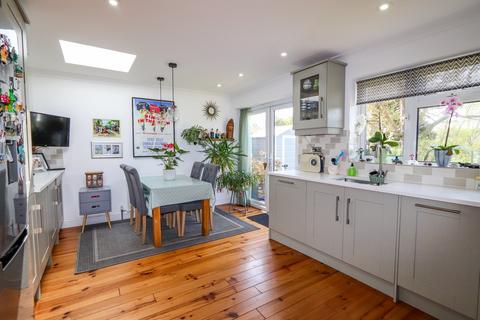 2 bedroom detached bungalow for sale, Sandrock Hill, Crowhurst, Battle, TN33