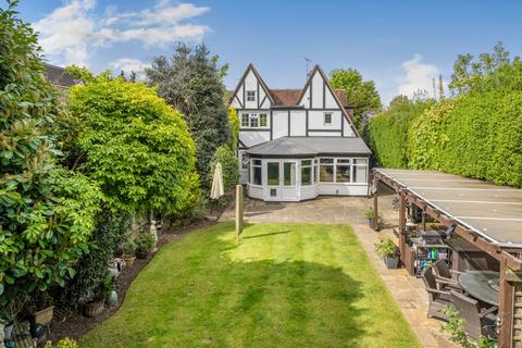 5 bedroom detached house for sale, Huntercombe Lane North, Taplow, Berkshire, SL6