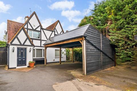 5 bedroom detached house for sale, Huntercombe Lane North, Taplow, Berkshire, SL6