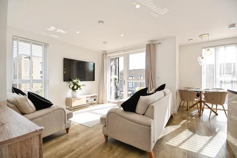 2 bedroom apartment for sale, Peregrine Drive, Great Warley, Brentwood