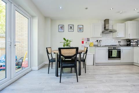 3 bedroom semi-detached house for sale, Hare Meadow, Great Barford, Bedford