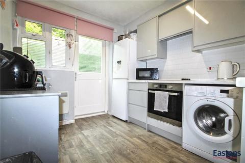 2 bedroom flat for sale, Henbit Close, Surrey KT20