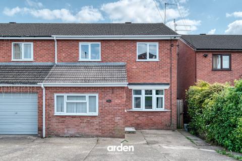 Semi-detached house - Somerville Road, Worcester, WR4
