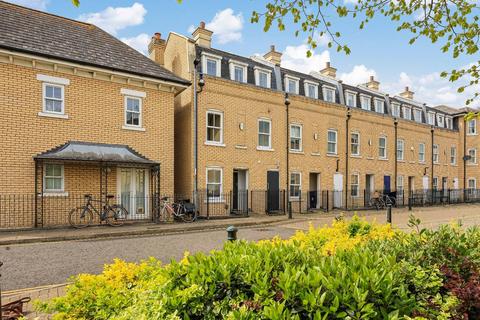 Townhouse - St. Matthew's Gardens, Cambridge