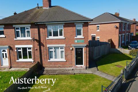 Semi-detached house - Leacroft Road, Stoke-On-Trent ST3