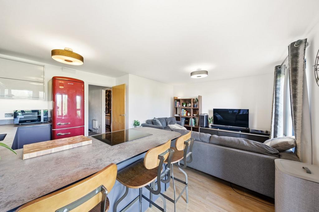 Auckland Road, Auckland Court Auckland Road, CB5 – pohled 6